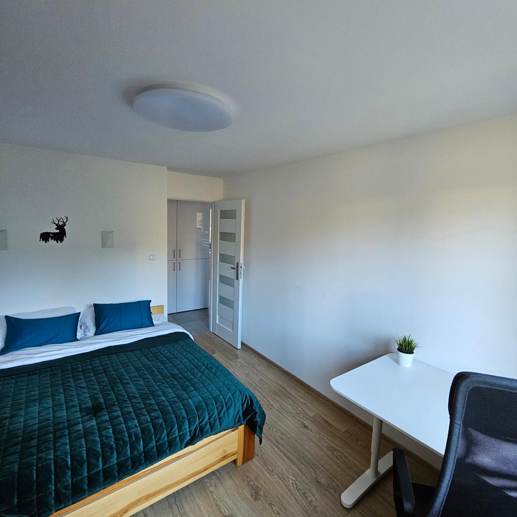 Panorama 5 7 Apartment *